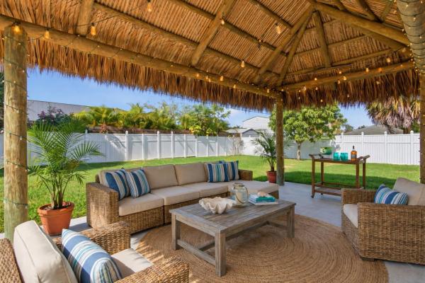 Tropic Vista, 19124 SE Fearnley Dr, Jupiter, Florida 33469, image 1