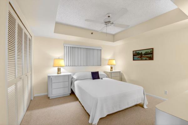 Valencia At The Fountains Country Club, 5279 Fountains Dr S #604, Lake Worth, Florida 33467, image 3