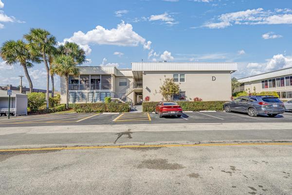 Capri At Kings Point, 162 Capri D, Delray Beach, Florida 33484, image 3