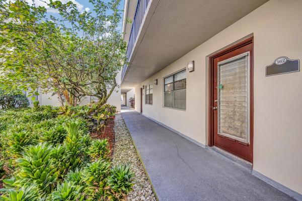Capri At Kings Point, 162 Capri D, Delray Beach, Florida 33484, image 3