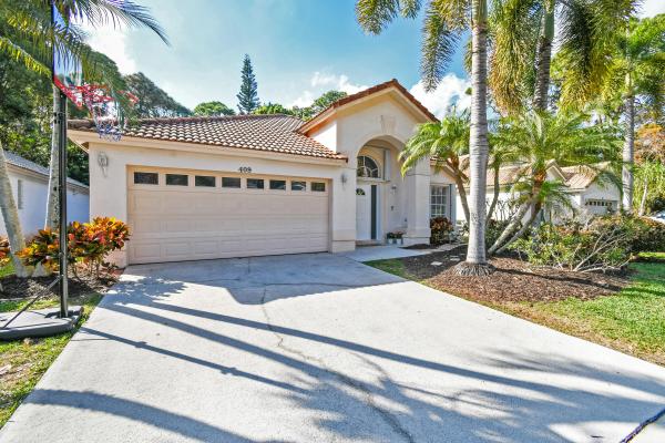 Bent Tree, 409 Woodview Cir, Palm Beach Gardens, Florida 33418, image 2