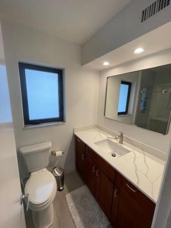 Beachway Estates, 871 NE 27th Ave, Pompano Beach, Florida 33062, image 1