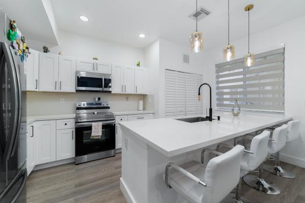 21105 NW 14th Pl #4, Miami Gardens, Florida 33169, image 1