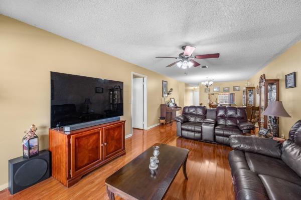 830 Timberview Dr #E, Fort Pierce, Florida 34982, image 1