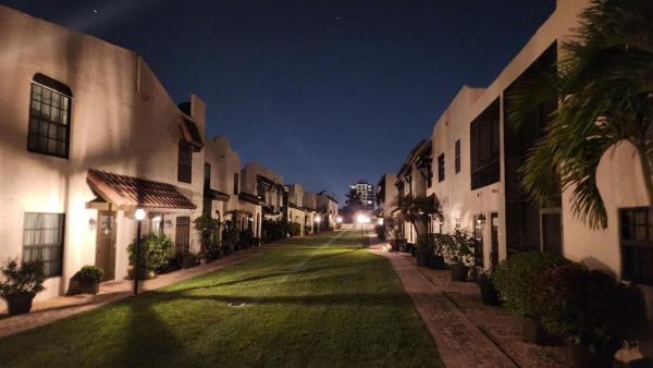 Jardin Del Mar, 200 S Ocean Blvd #B-135, Delray Beach, Florida 33483, image 1