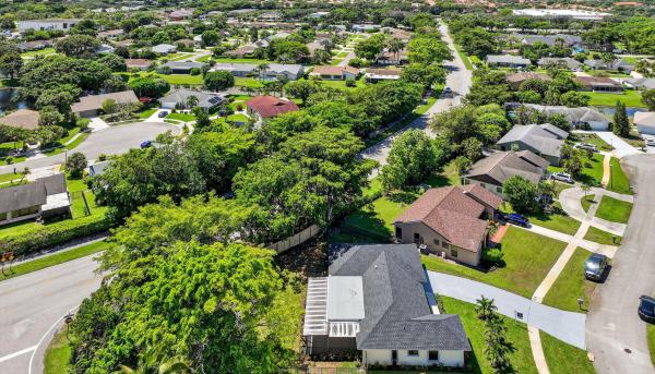 Coco Wood Lakes, 6251 Hitchin Post Way, Delray Beach, Florida 33484, image 3