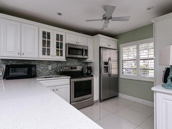 The Pines Of Boca Lago, 9264 Vista Del Lago, Boca Raton, Florida 33428, image 2