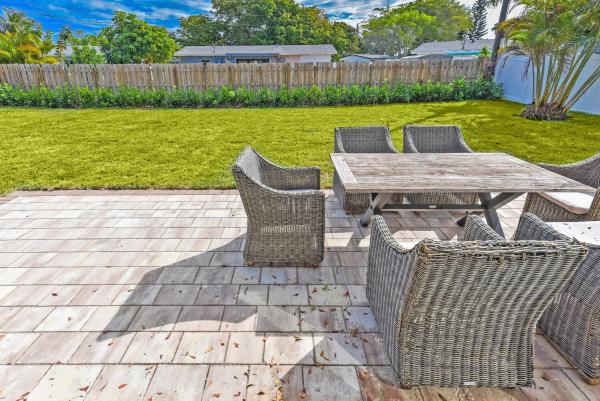 Fairlawn, 1320 S Deerfield Ave, Deerfield Beach, Florida 33441, image 3