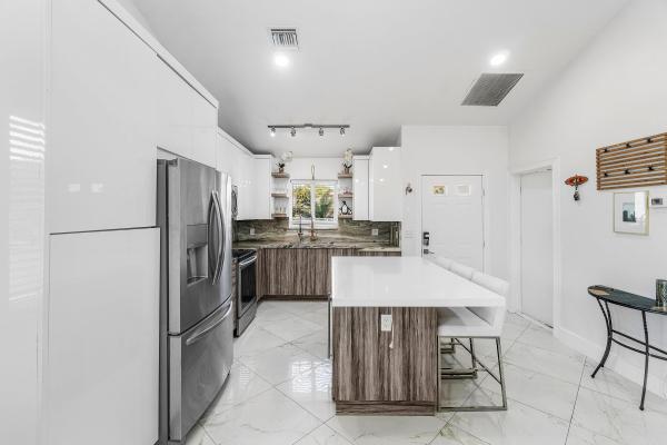 Tara Lakes West, 101 Azalea Cir, Boynton Beach, Florida 33436, image 2