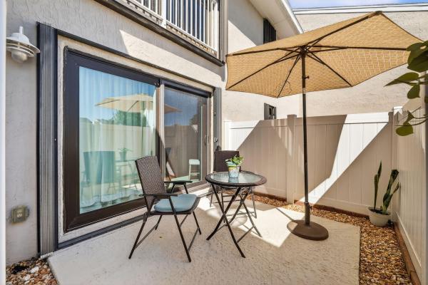 3210 S Lakeview Cir #3-102, Fort Pierce, Florida 34949, image 1