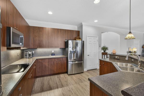 Bella Terra, 109 Isola Cir, West Palm Beach, Florida 33411, image 1
