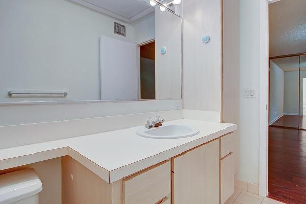 Stamford At Royal Palm Beach, 44 Essex Ct #B, Royal Palm Beach, Florida 33411, image 2