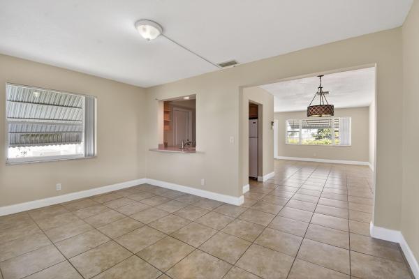 Palm Beach Leisureville, 1904 SW Golf Ln, Boynton Beach, Florida 33426, image 1