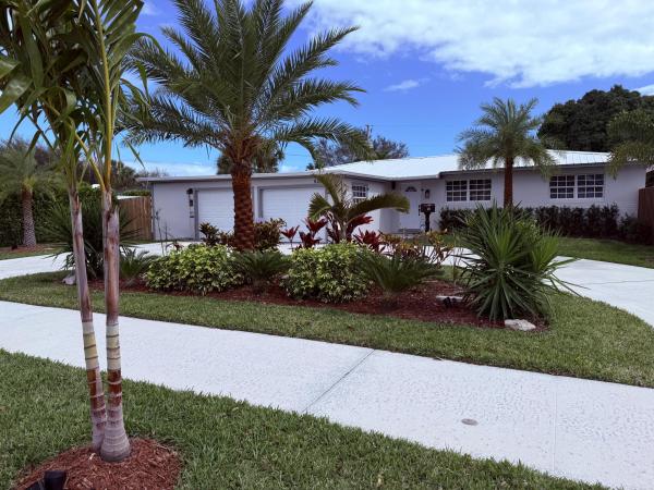 830 6th St, Lake Park, Florida 33403, image 1