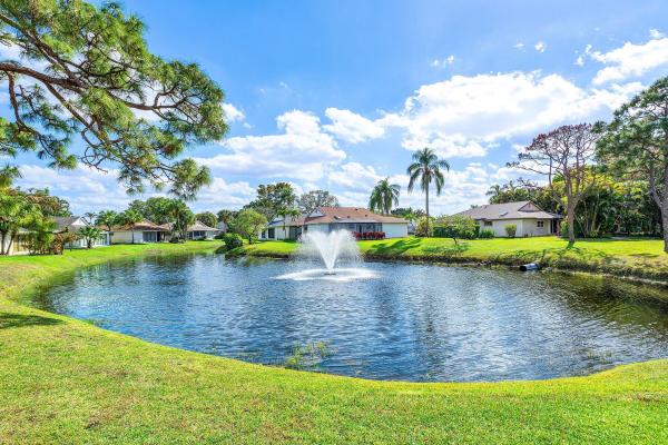 Eastpointe Country Club, 6166 Brandon St, Palm Beach Gardens, Florida 33418, image 1