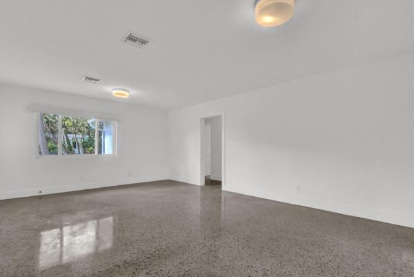 Yacht Club Estates, 601 Paulina Rd, Jupiter, Florida 33477, image 1