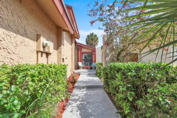 Vista Verde, 21052 Brookshire Ter, Boca Raton, Florida 33433, image 1