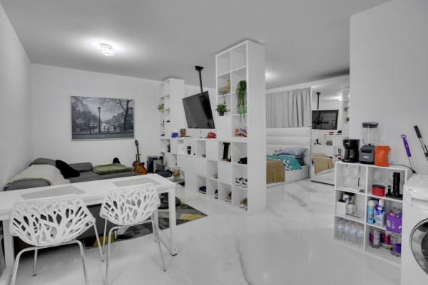 Starlight Cove, 469 NW 38th Ave, Deerfield Beach, Florida 33442, image 2