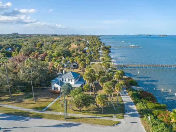 Ocean Boulevard Park, 3001 N N Indian River Dr, Fort Pierce, Florida 34946, image 2