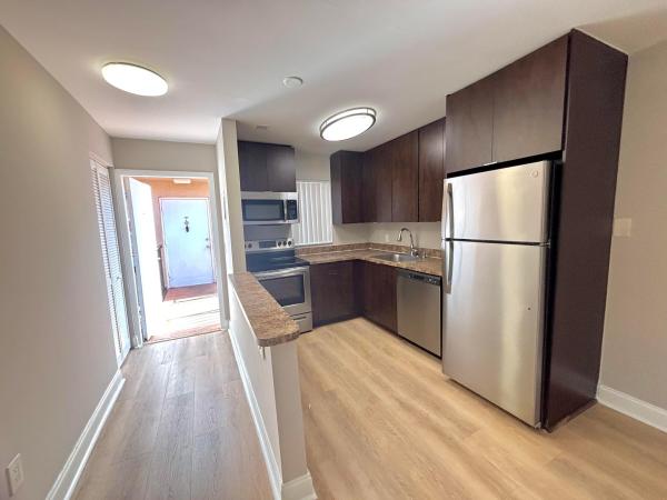 Boca Towne Centre, 650 SW 2nd Ave #252, Boca Raton, Florida 33432, image 1