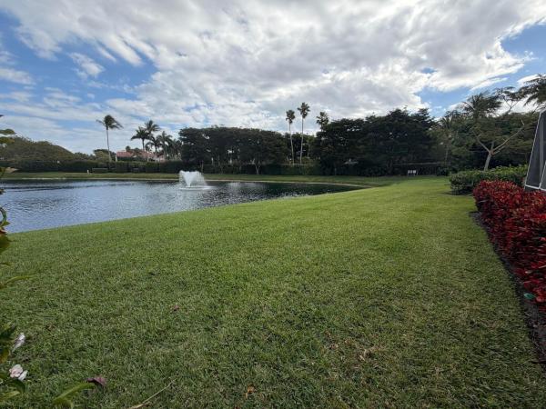 Victoria Bay, 106 Victoria Bay Ct, Palm Beach Gardens, Florida 33418, image 1