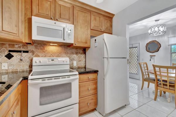 Preston At Century Village, 339 Preston I, Boca Raton, Florida 33434, image 2