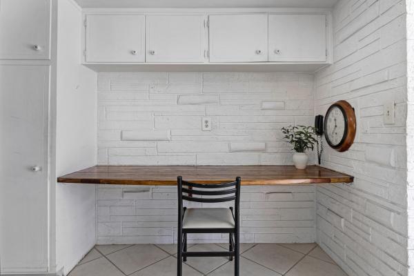 Imperial Point, 2129 NE 60th St, Fort Lauderdale, Florida 33308, image 1