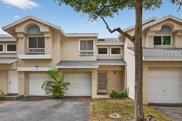 Discovery Pointe, 2274 Discovery Cir W, Deerfield Beach, Florida 33442, image 1
