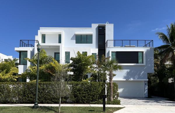 Centennial Square, 201 SE 4th Ave, Delray Beach, Florida 33483, image 1