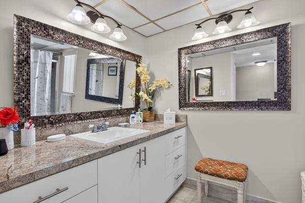 Hi-Greens Of Inverrary, 5900 NW 44th St #115, Lauderhill, Florida 33319, image 1