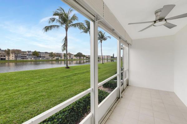 1072 Yarmouth D, Boca Raton, Florida 33434, image 2
