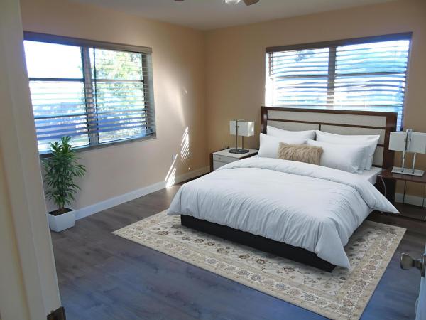 6902 S Plymouth Dr, Lake Worth, Florida 33462, image 1