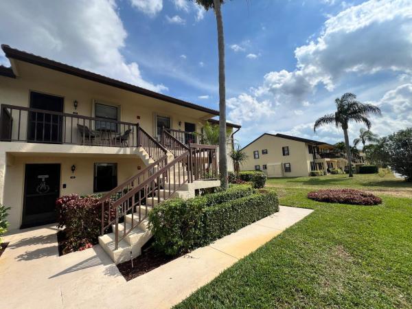 Lucerne Lakes Golf Colony, 4682 Lucerne Lakes Blvd E #206, Lake Worth, Florida 33467, image 1