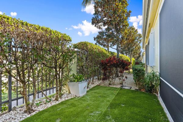 Mariner Bay At Hutchinson Island, 602 Mariner Bay Blvd, Fort Pierce, Florida 34949, image 1