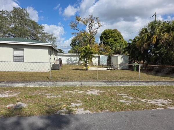 Dorsey Park, 400 NW 18th Ave, Fort Lauderdale, Florida 33311, image 1