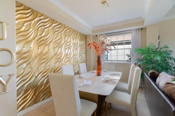 Hamilton Bay, 3887 Hamilton Ky, West Palm Beach, Florida 33411, image 1