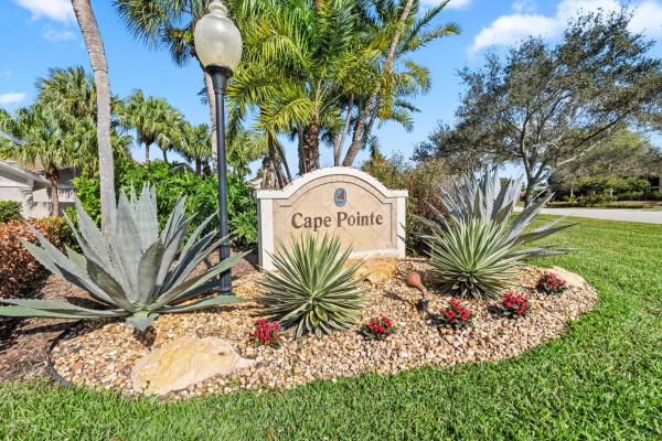 Cape Pointe Of Jonathan's Landing, 3733 Cape Pointe Cir, Jupiter, Florida 33477, image 1