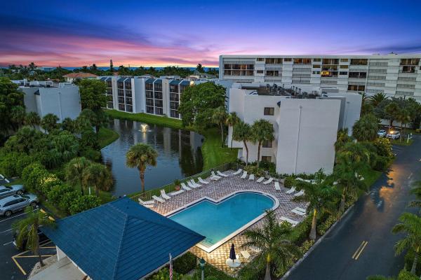 Searise At Jupiter Ocean & Racquet Club, 1605 S Us Highway 1 #B302, Jupiter, Florida 33477, image 2
