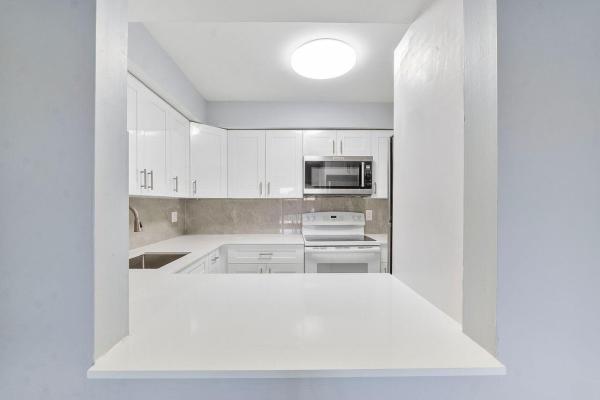 Bent Tree Gardens West, 9960 Pineapple Tree Dr #107, Boynton Beach, Florida 33436, image 3