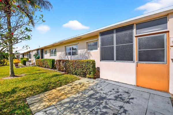 Dudley At Cresthaven Villas, 2593 W Dudley Dr #F, West Palm Beach, Florida 33415, image 1