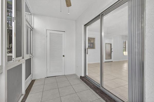 Oxford At Century Village, 116 Oxford 200, West Palm Beach, Florida 33417, image 1