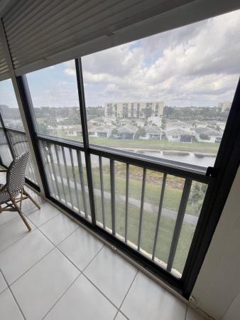 Huntington Towers, 7370 S Oriole Blvd #603, Delray Beach, Florida 33446, image 2