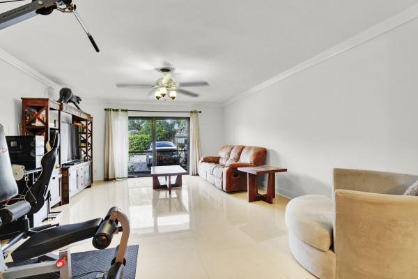 Beach Haven Gardens, 1962 NE 6th St #4a, Deerfield Beach, Florida 33441, image 1