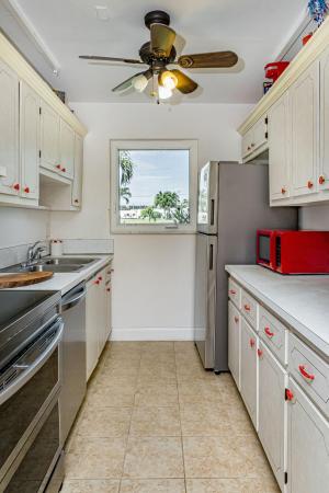 High Point West, 310 Main Blvd #C, Boynton Beach, Florida 33435, image 2