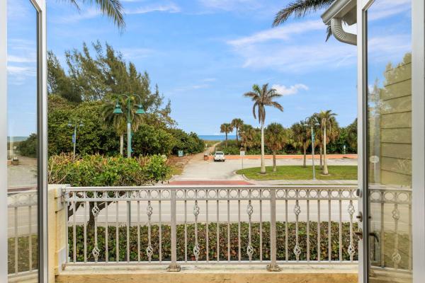 Mariner Bay At Hutchinson Island, 204 Mariner Bay Blvd, Fort Pierce, Florida 34949, image 1