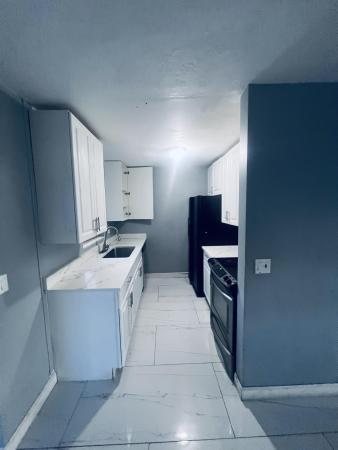 Lake Belvedere Estates, 938 Sarazen Dr, West Palm Beach, Florida 33413, image 1