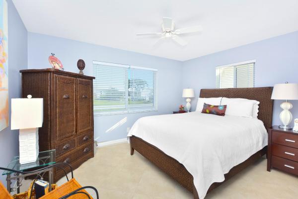 Palm Beach Leisureville, 2392 SW 11th Ave, Boynton Beach, Florida 33426, image 1