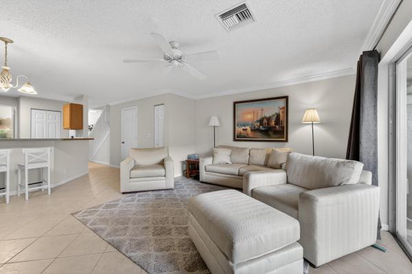 Timberwalk, 332 Timberwalk Trl, Jupiter, Florida 33458, image 3
