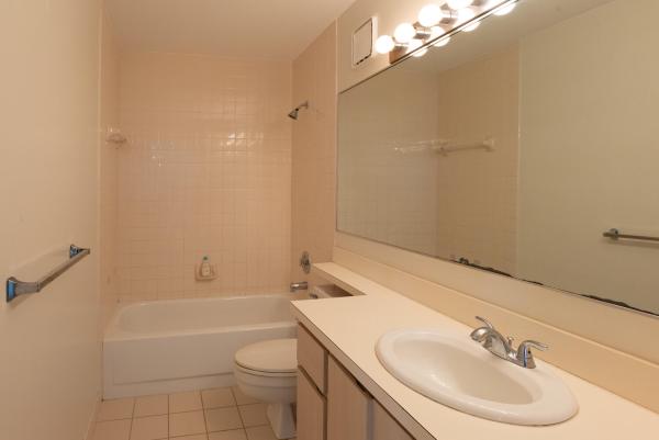 Wellesley At Lake Clarke Shores, 8146 Bridgewater Ct #46D, Lake Clarke Shores, Florida 33406, image 2