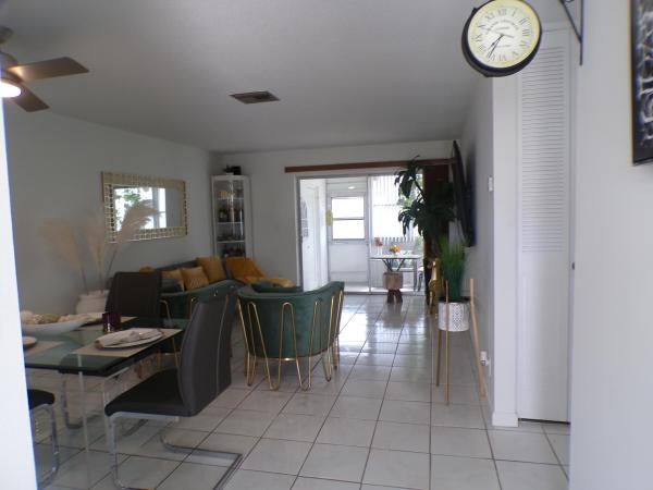 Crosley At Cresthaven Villas, 2965 Crosley Dr W #B, West Palm Beach, Florida 33415, image 3